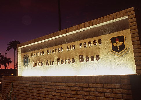 Luke_AFB_gate